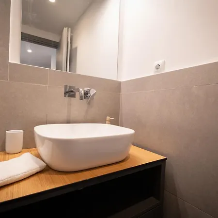 Apartment Liv - Luminous & Spacious In Pagrati Athens