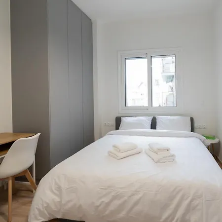 Liv - Luminous & Spacious In Pagrati