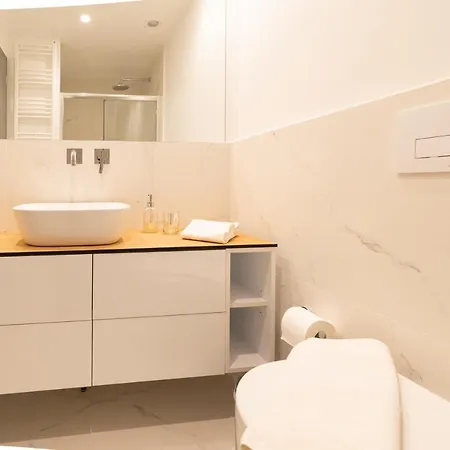 Apartment Liv - Luminous & Spacious In Pagrati Athens